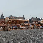 Apartment Les Bains De Mers-les-Bains
