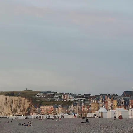 Les Bains De