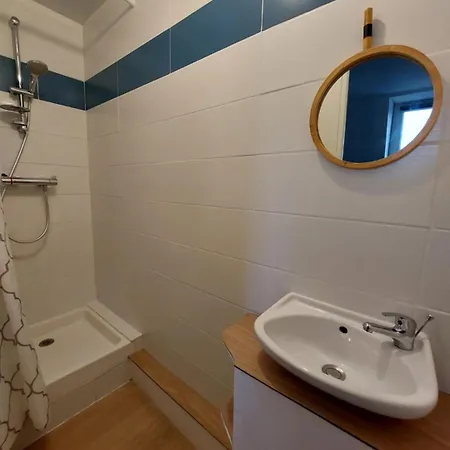 Les Bains De * مير-لي-بان