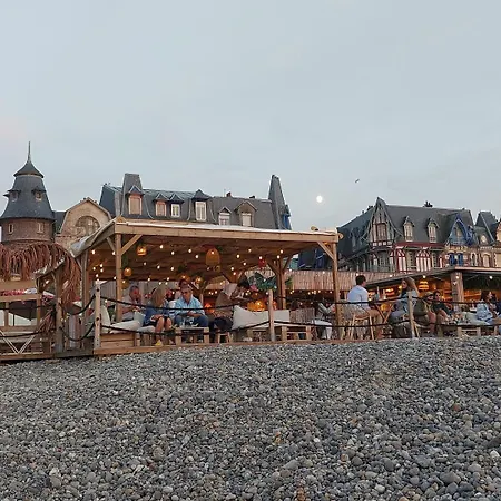Apartment Les Bains De Mers-les-Bains